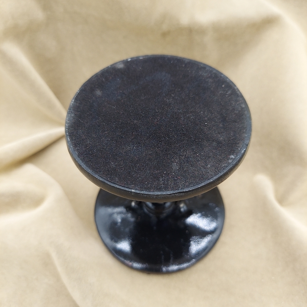 Black Purple Spider Candle Holder Halloween Metal 3 Inch Pillar Holder - Picture 3 of 3
